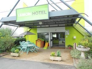 Lemon Ch Futuroscope Hotel 2*